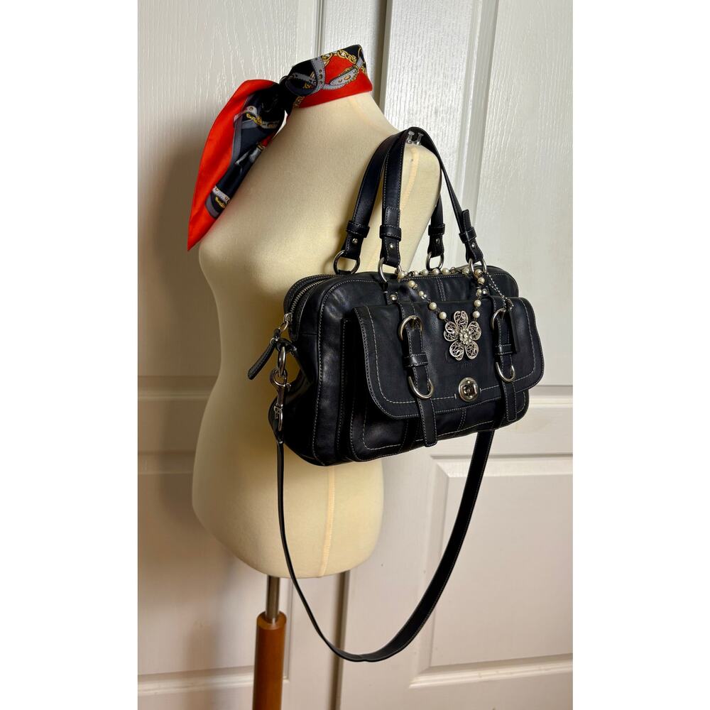 Coach Vintage Chelsea Black Leather Turnlock Satchel with Elegant Charm - Picture 2 of 16